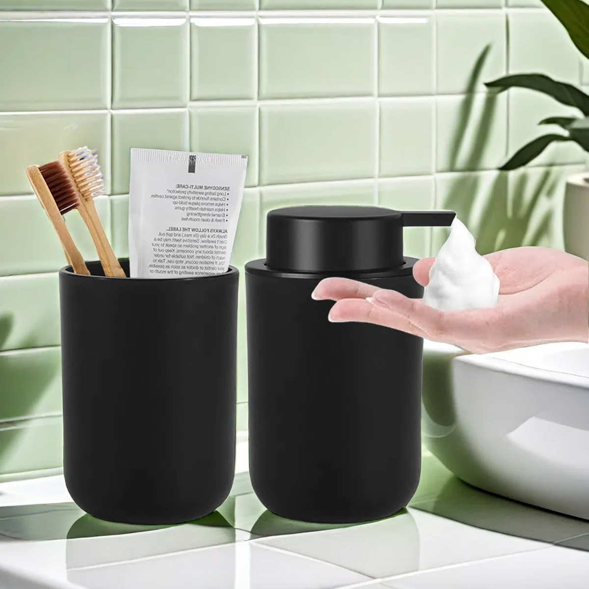 ハンドソープフォームメーカー バスルームとキッチンの泡ソープ - Soap Dispenser Pump のレビューと価格